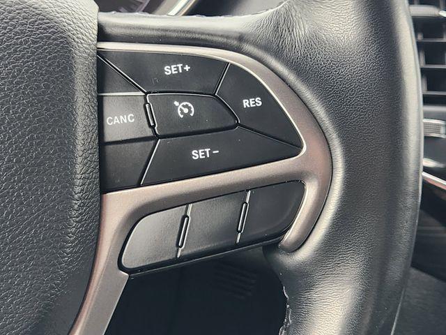 2020 Jeep Grand Cherokee Altitude 4x2