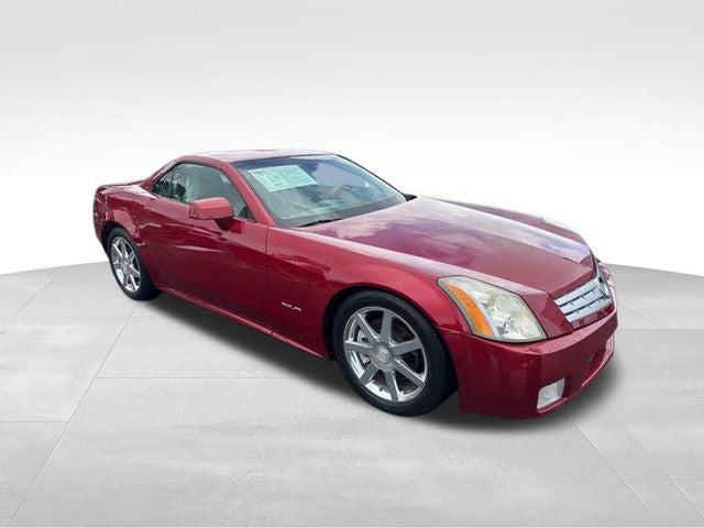 2004 Cadillac XLR Standard