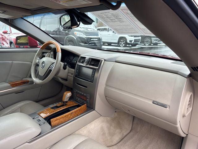 2004 Cadillac XLR Standard