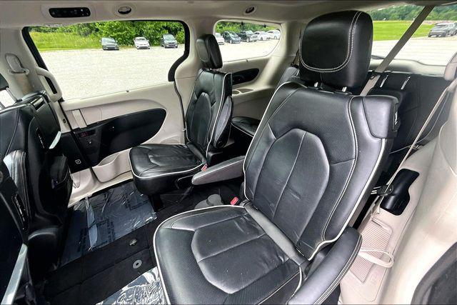 2022 Chrysler Pacifica Limited