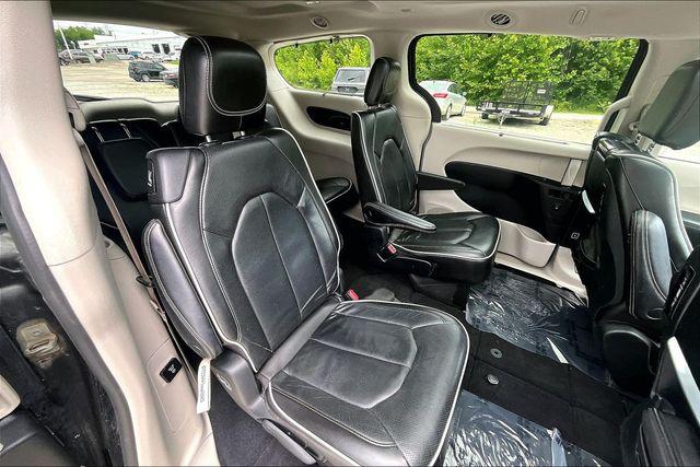 2022 Chrysler Pacifica Limited