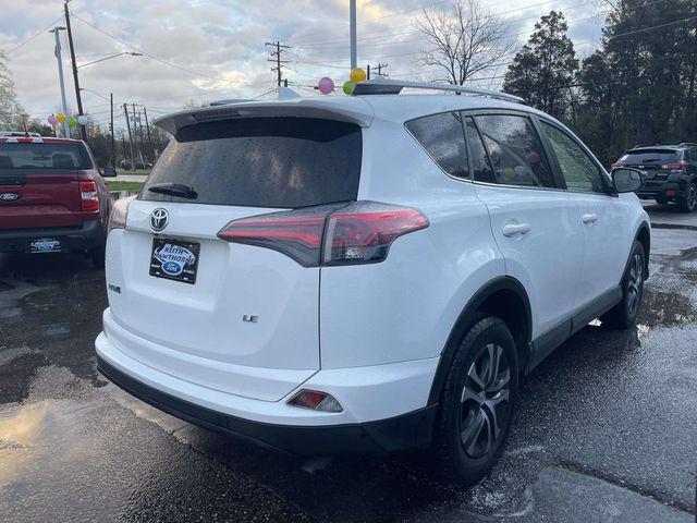 2017 Toyota RAV4 LE
