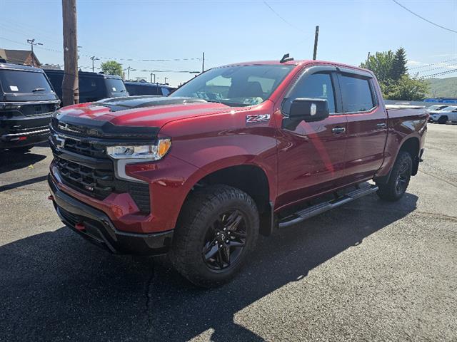 2022 Chevrolet Silverado 1500 4WD Crew Cab Short Bed LT Trail Boss