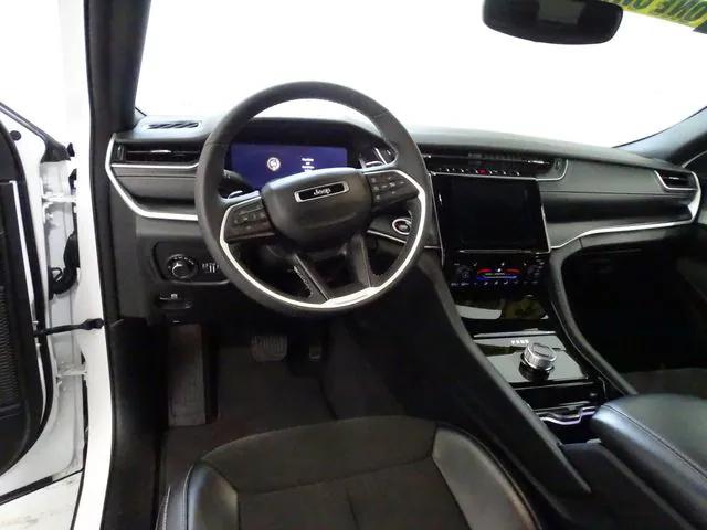 2023 Jeep Grand Cherokee Altitude 4x4