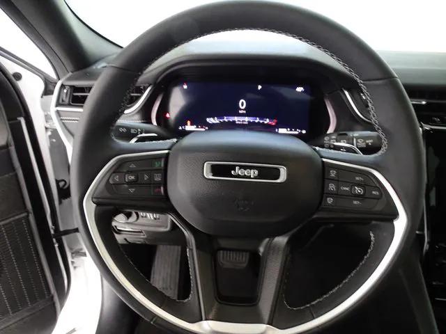 2023 Jeep Grand Cherokee Altitude 4x4