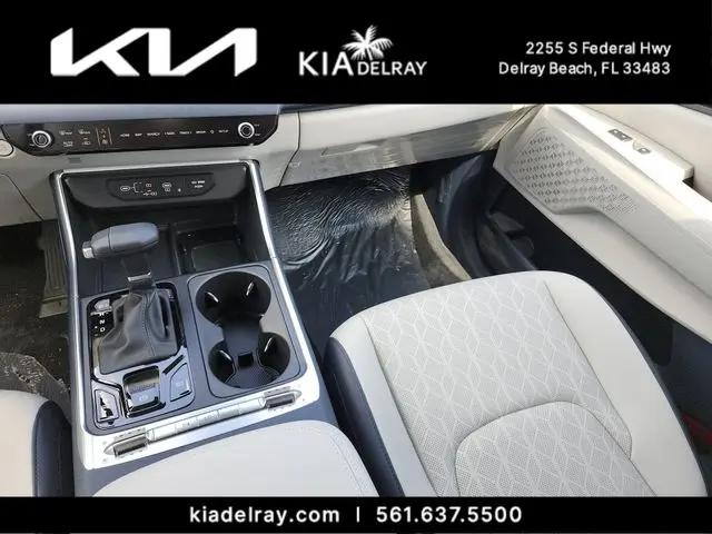 2026 Kia Carnival MPV SX