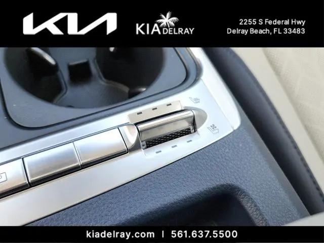 2026 Kia Carnival MPV SX