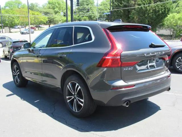 2020 Volvo XC60 T5 Momentum