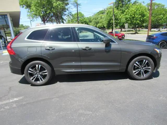 2020 Volvo XC60 T5 Momentum