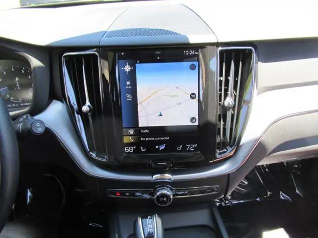 2020 Volvo XC60 T5 Momentum