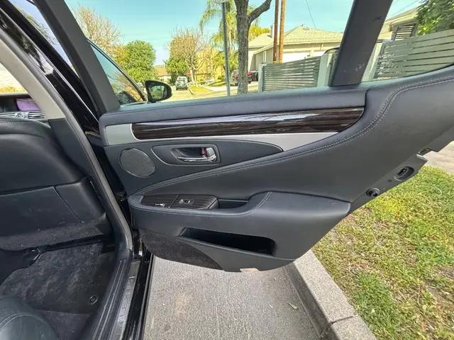 2017 Lexus LS 460 LS 460