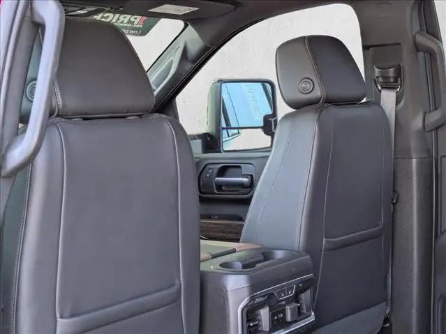 2023 Chevrolet Silverado 2500HD 4WD Crew Cab Standard Bed High Country