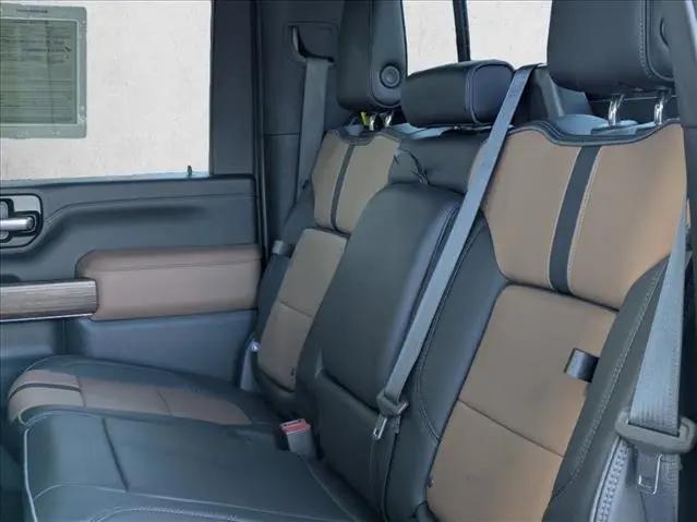 2023 Chevrolet Silverado 2500HD 4WD Crew Cab Standard Bed High Country