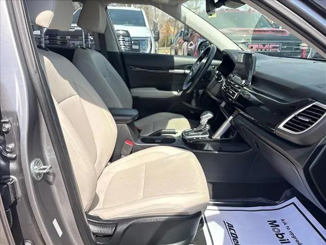 2022 Kia Seltos EX