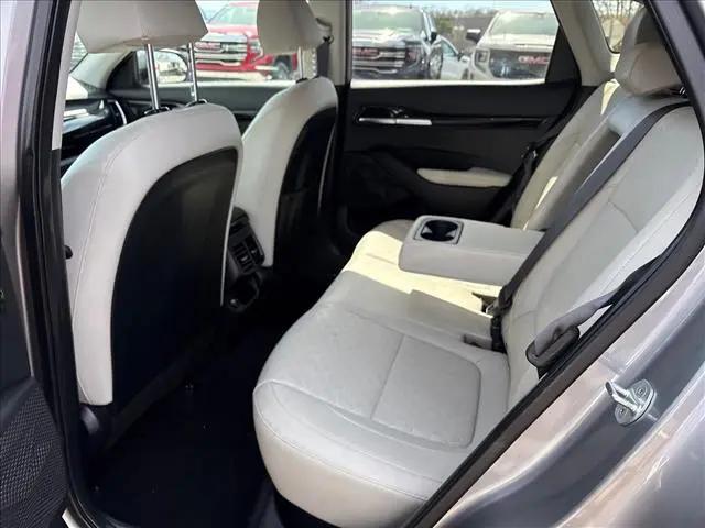 2022 Kia Seltos EX