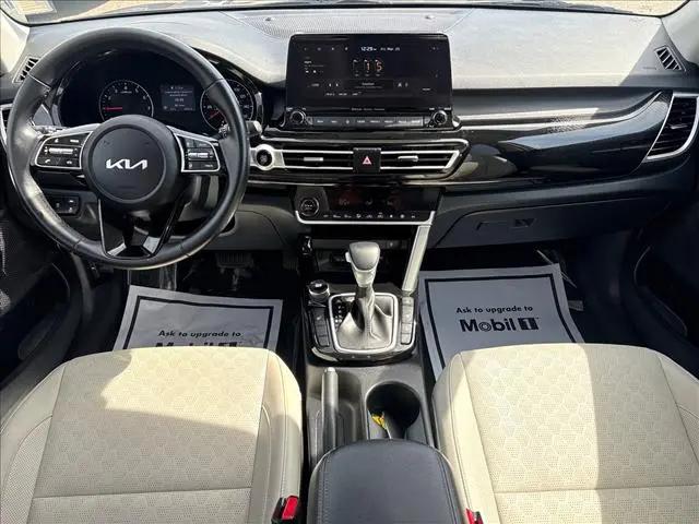 2022 Kia Seltos EX