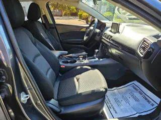 2015 Mazda Mazda3 i Touring