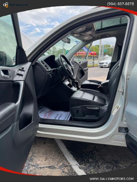 2013 Volkswagen Tiguan SE