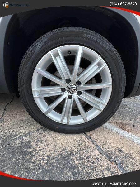 2013 Volkswagen Tiguan SE