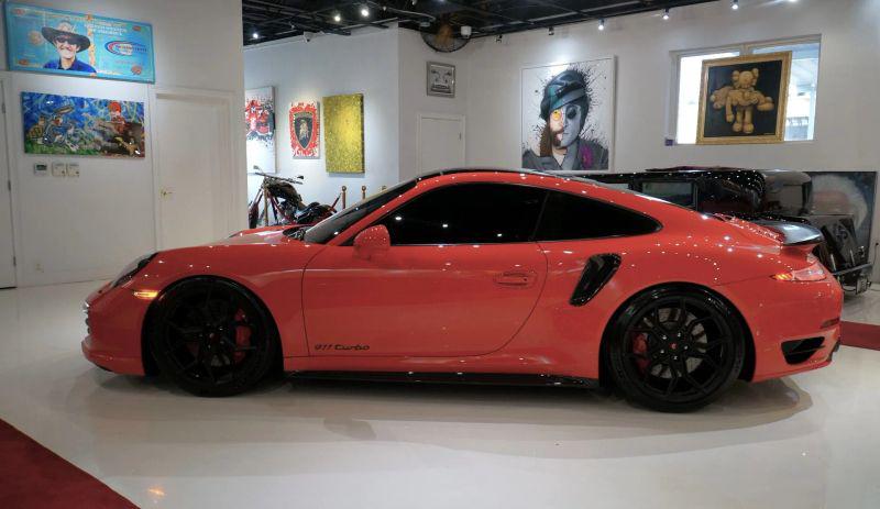 2016 Porsche 911 Turbo S