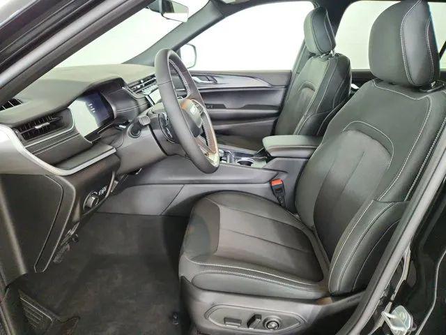 2026 Jeep Grand Cherokee L Altitude 4x4