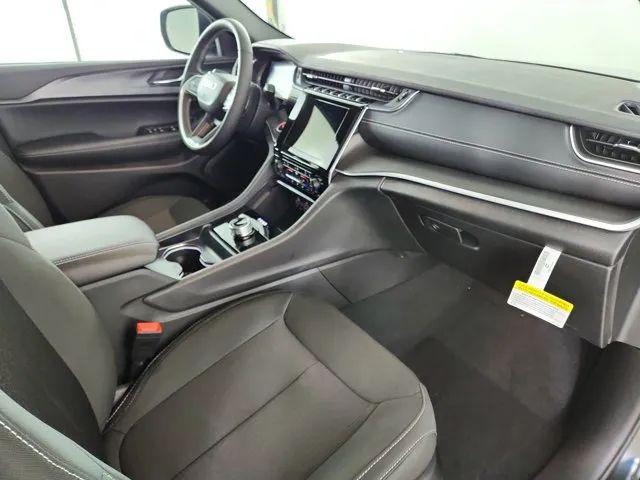2026 Jeep Grand Cherokee L Altitude 4x4