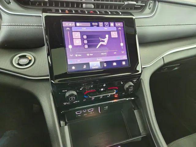 2026 Jeep Grand Cherokee L Altitude 4x4