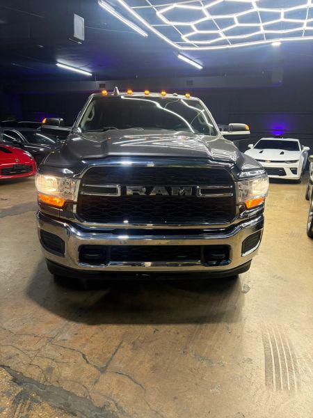 2020 Ram 3500 Tradesman Crew Cab 4x4 8' Box for sale in Miami, FL