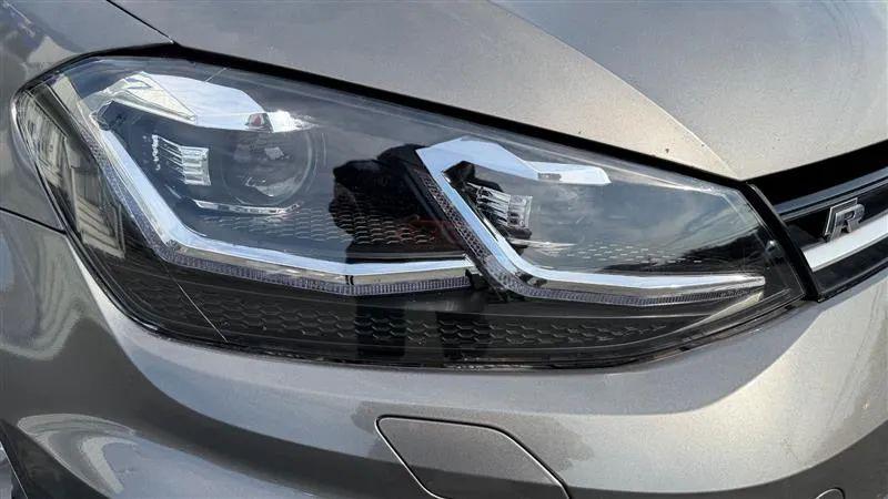 2017 Volkswagen Golf R 4-Door w/DCC & Navigation