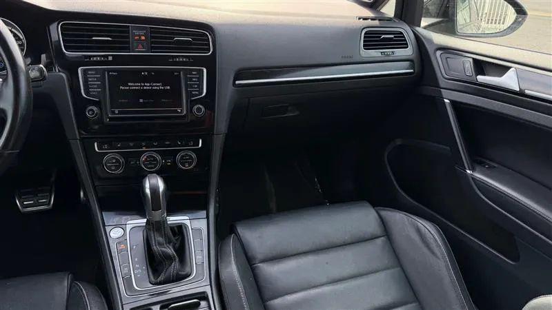 2017 Volkswagen Golf R 4-Door w/DCC & Navigation