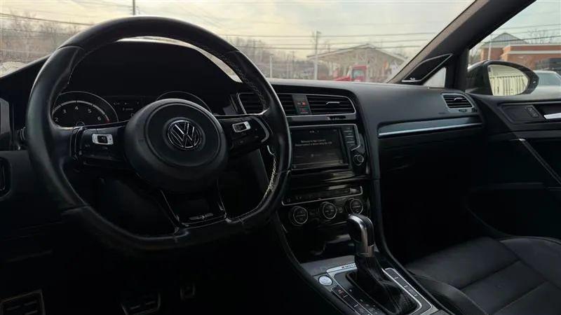 2017 Volkswagen Golf R 4-Door w/DCC & Navigation