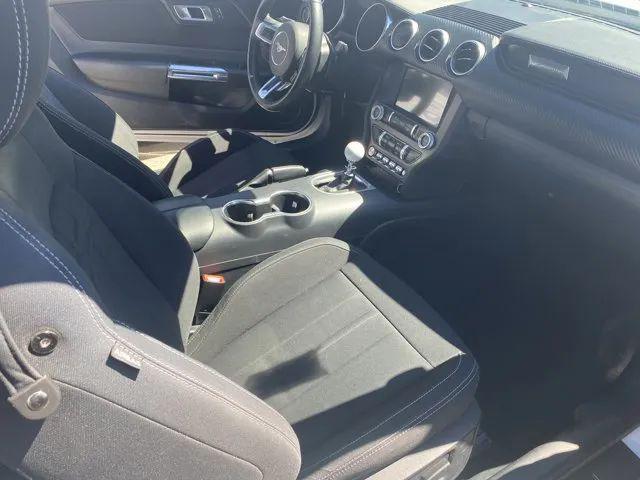 2021 Ford Mustang Base