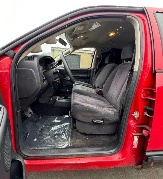 2005 Dodge Ram 1500 SLT/Laramie