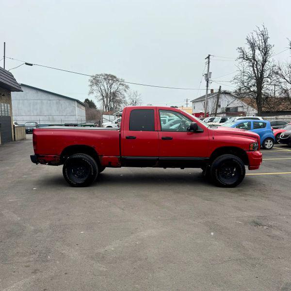 2005 Dodge Ram 1500 SLT/Laramie