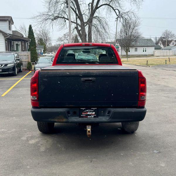 2005 Dodge Ram 1500 SLT/Laramie