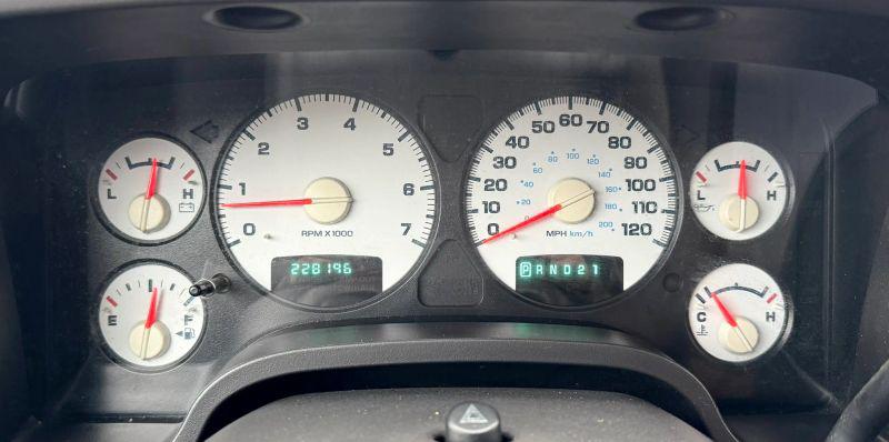 2005 Dodge Ram 1500 SLT/Laramie