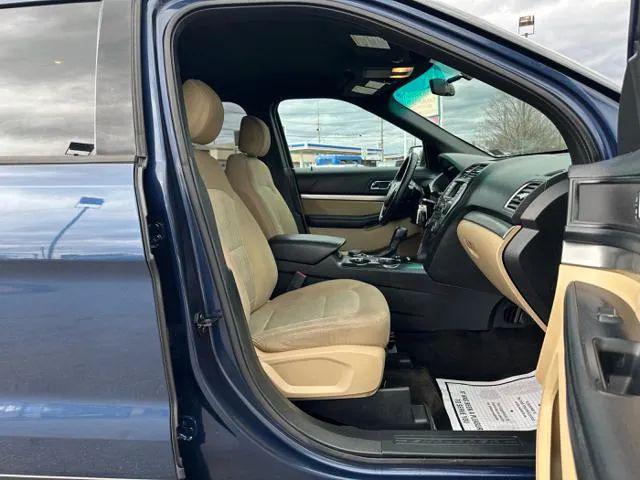 2016 Ford Explorer Base