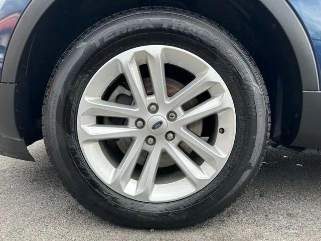 2016 Ford Explorer Base