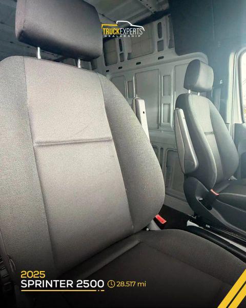2025 Mercedes-Benz Sprinter 2500 High Roof 4-Cyl Diesel