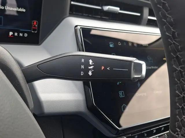 2027 Chevrolet Bolt RS FWD