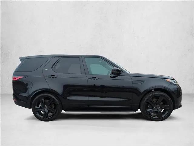 2024 Land Rover Discovery P360 Dynamic SE