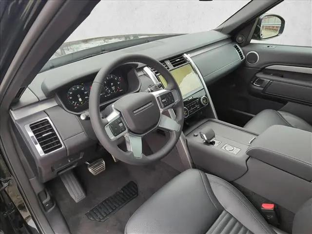 2024 Land Rover Discovery P360 Dynamic SE