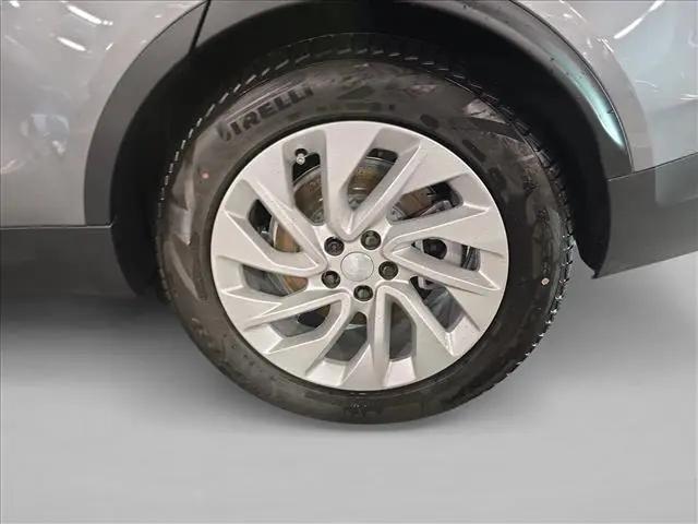 2026 Land Rover Discovery S