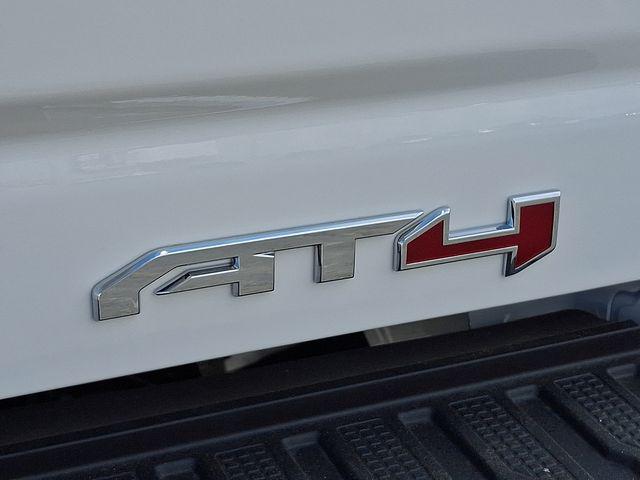 2026 GMC Sierra 2500HD Crew Cab, Standard Bed, AT4, 4WD