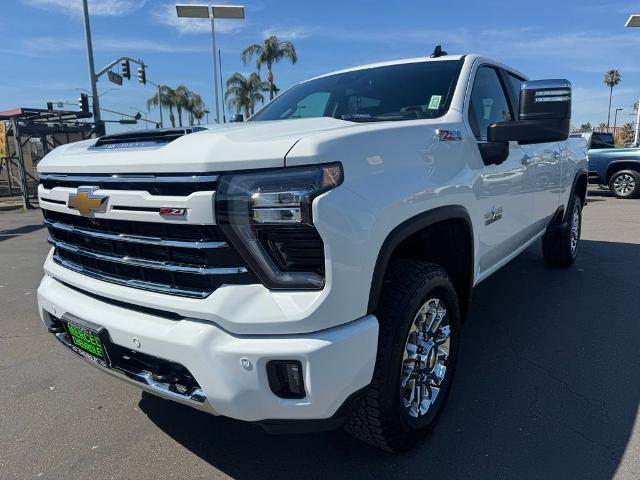 2026 Chevrolet Silverado 2500HD Crew Cab, Standard Bed, LT, 4WD