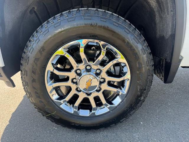 2026 Chevrolet Silverado 2500HD Crew Cab, Standard Bed, LT, 4WD