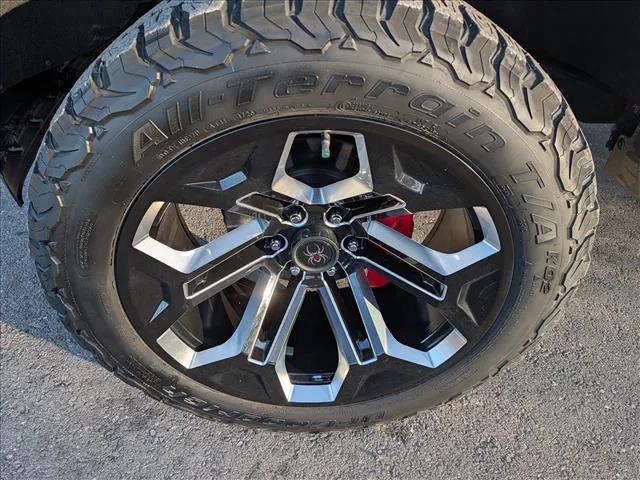 2023 Chevrolet Silverado 1500 4WD Crew Cab Short Bed RST