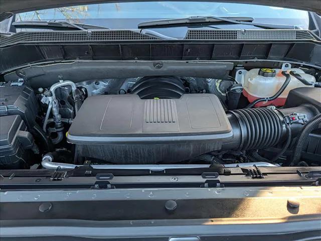 2023 Chevrolet Silverado 1500 4WD Crew Cab Short Bed RST