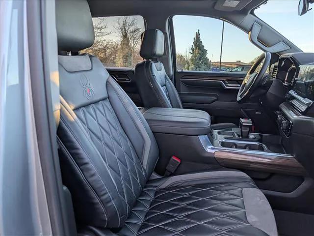 2023 Chevrolet Silverado 1500 4WD Crew Cab Short Bed RST