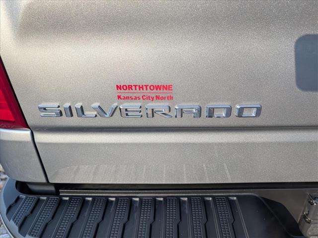 2023 Chevrolet Silverado 1500 4WD Crew Cab Short Bed RST